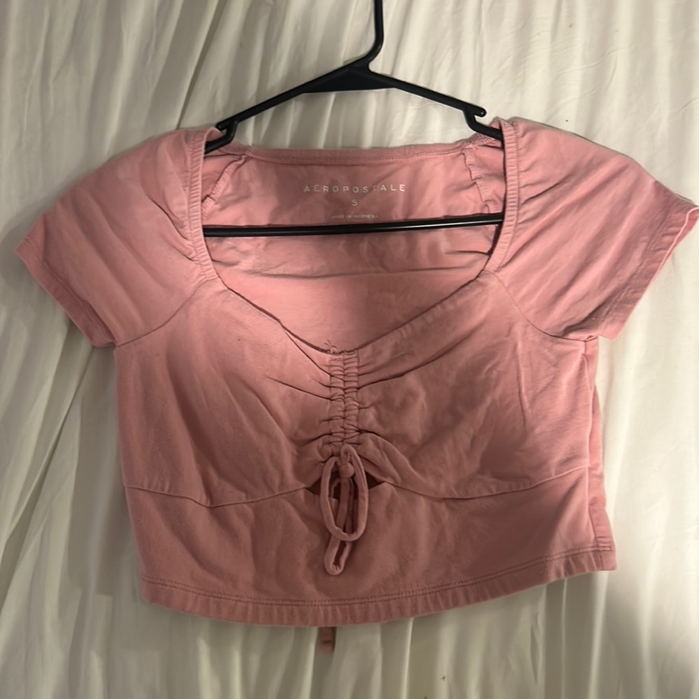 Small Aeropostale, pink T-shirt